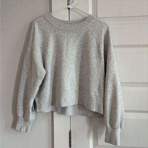 Abercrombie & Fitch Light Gray Crew Neck Sweater